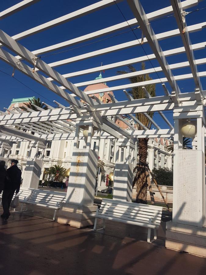 Nice Large 2Br Sunny 20 Meter Terrace Parking Beach Shops Экстерьер фото