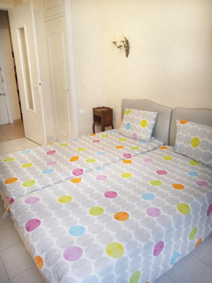 Nice Large 2Br Sunny 20 Meter Terrace Parking Beach Shops Экстерьер фото